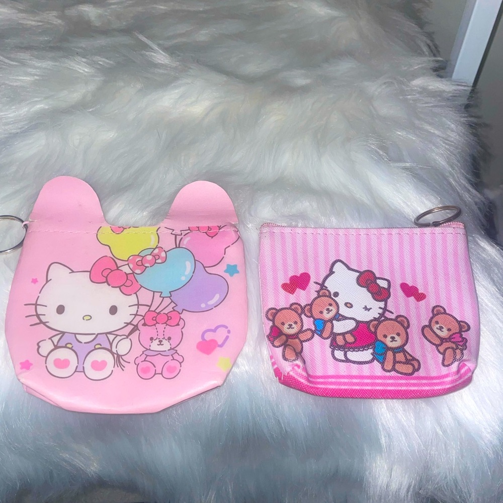 Vintage Hello Kitty coin purse